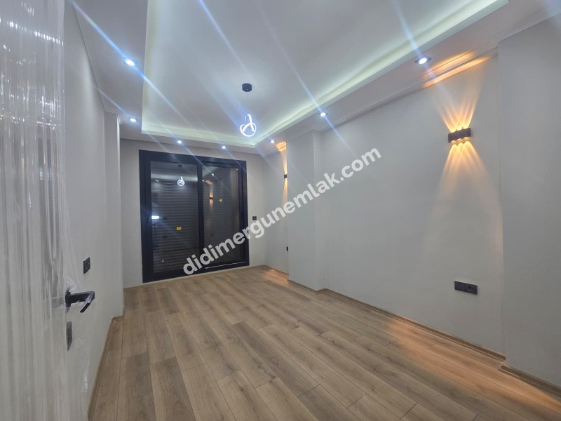 DİDİM HİSAR MAHALLESİ’NDE SIFIR BİTİŞİK NİZAM 3+1 | AMERİKAN MUTFAK | 3 KATLI | GENİŞ TERASLI | EBEVEYN BANYOLU | BALKONLU | MODERN MİMARİ VİLLA 