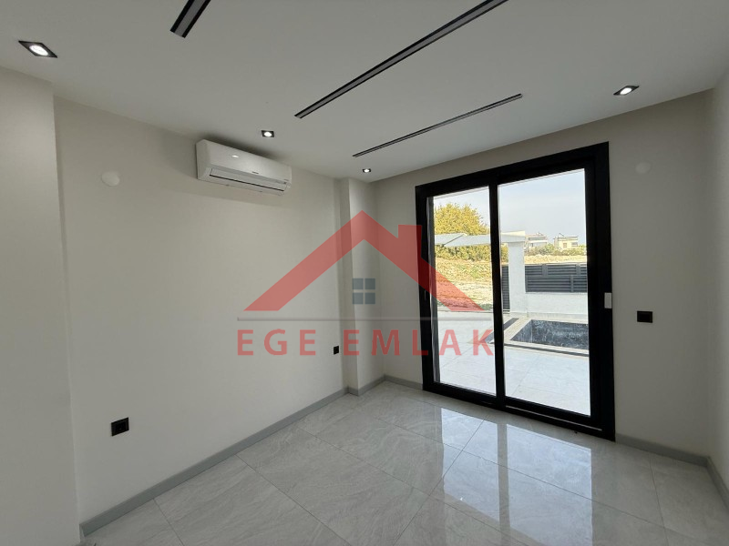 Didim Altınkumda Denize 500 Metre Mesafede Satılık Villa