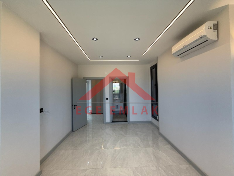 Didim Altınkumda Denize 500 Metre Mesafede Satılık Villa