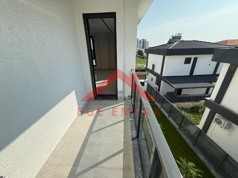 Didim Altınkumda Denize 500 Metre Mesafede Satılık Villa