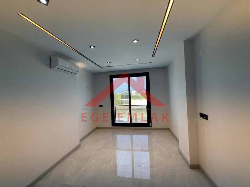 Didim Altınkumda Denize 500 Metre Mesafede Satılık Villa