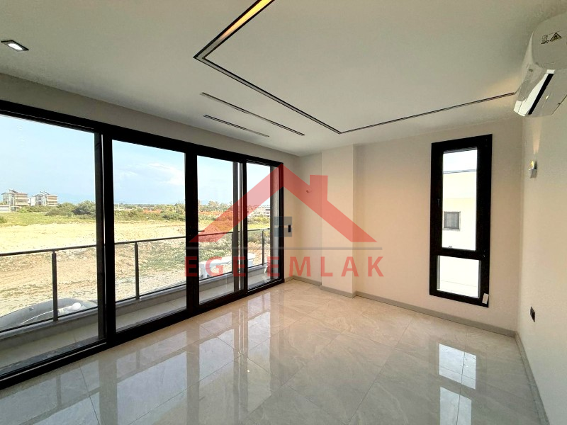 Didim Altınkumda Denize 500 Metre Mesafede Satılık Villa