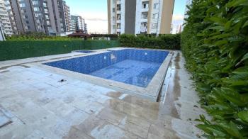 Elmas’tan Merkez Mh’de Tek Bloklu Havuzlu 2+1