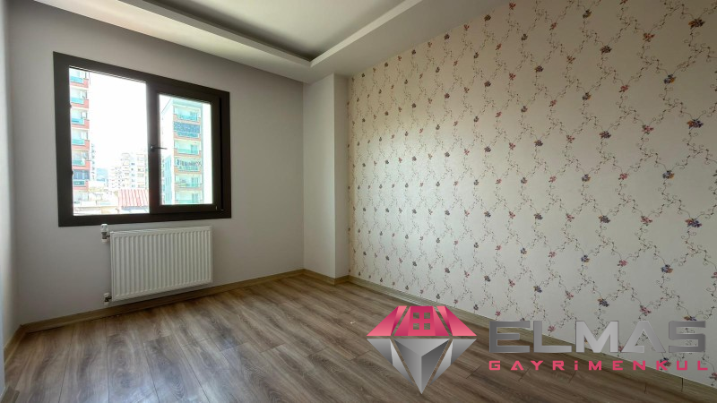 Elmas'tan Batıkent'te Havuzlu 3 Banyolu Yeni Nesil 4+1