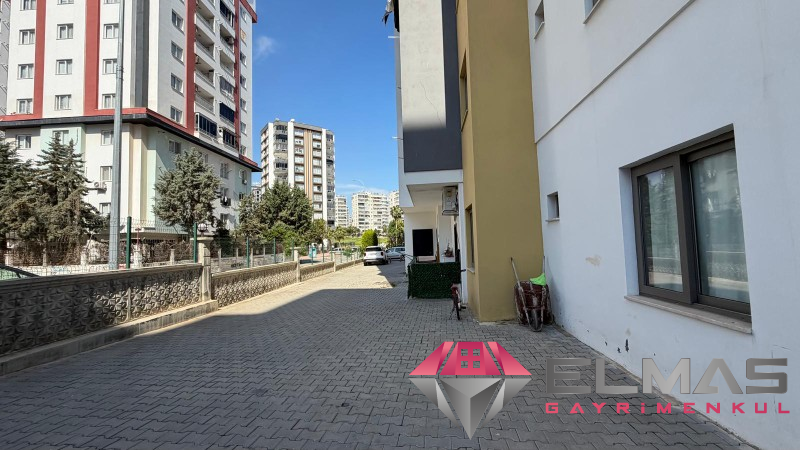 Elmas'tan Batıkent'te Havuzlu 3 Banyolu Yeni Nesil 4+1