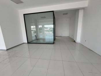 KÜÇÜK KAYMAKLI  ANACADDE ÜZERİNDE KİRALIK İŞ YERİ 