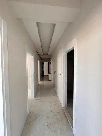 AFYON ÜÇOK EMLAKTAN ALİ İHSAN PAŞA MAH SATILIK ASANSÖRLÜ SIFIR LÜX 3+1 DAİRE