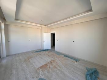 AFYON ÜÇOK EMLAKTAN ALİ İHSAN PAŞA MAH SATILIK ASANSÖRLÜ SIFIR LÜX 3+1 DAİRE