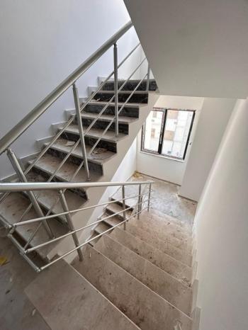 AFYON ÜÇOK EMLAKTAN ALİ İHSAN PAŞA MAH SATILIK ASANSÖRLÜ SIFIR LÜX 3+1 DAİRE