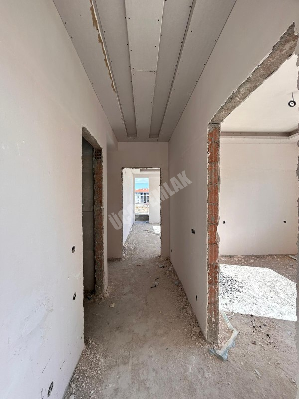 AFYON ÜÇOK EMLAKTAN KANLICA MAH SATILIK SIFIR 3+1 LÜX FIRSAT DAİRELER