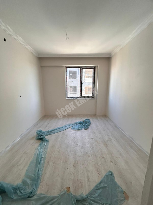 AFYON ÜÇOK EMLAKTAN ALİ İHSAN PAŞA MAH SATILIK ASANSÖRLÜ SIFIR LÜX 3+1 DAİRE