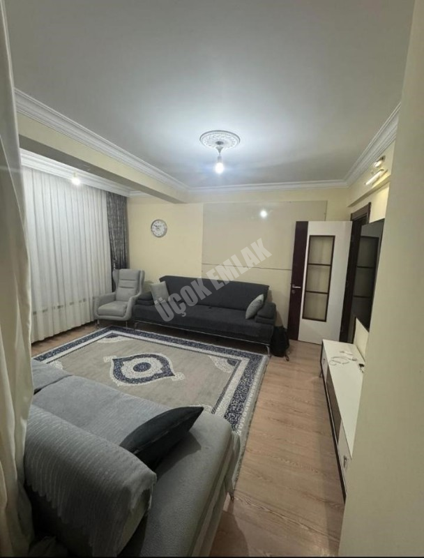 AFYON ÜÇOK EMLAKTAN KANLICA MAH TEMİZ BAKIMLI 2+1 85M² SATILIK DAİRE 