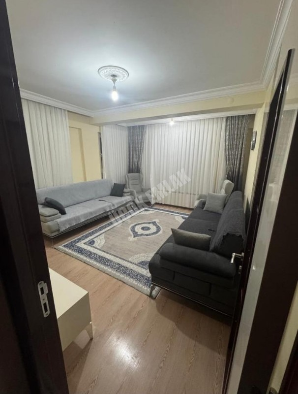 AFYON ÜÇOK EMLAKTAN KANLICA MAH TEMİZ BAKIMLI 2+1 85M² SATILIK DAİRE 