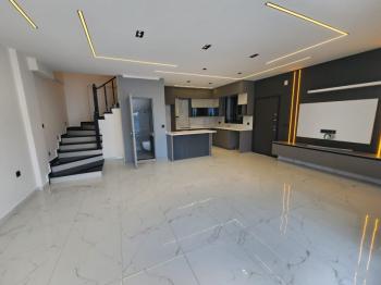 DİDİM EFELER MAHALLESİ’NDE TAM MÜSTAKİL ULTRA LÜKS 3+1 | ÖZEL HAVUZLU | OTOPARKLI | MÜSTAKİL GİRİŞ | 3 BANYOLU | EBEVEYN BANYOLU | OTOMATİK PANJURLU | GÜNEY-BATI CEPHE SATILIK VİLLA