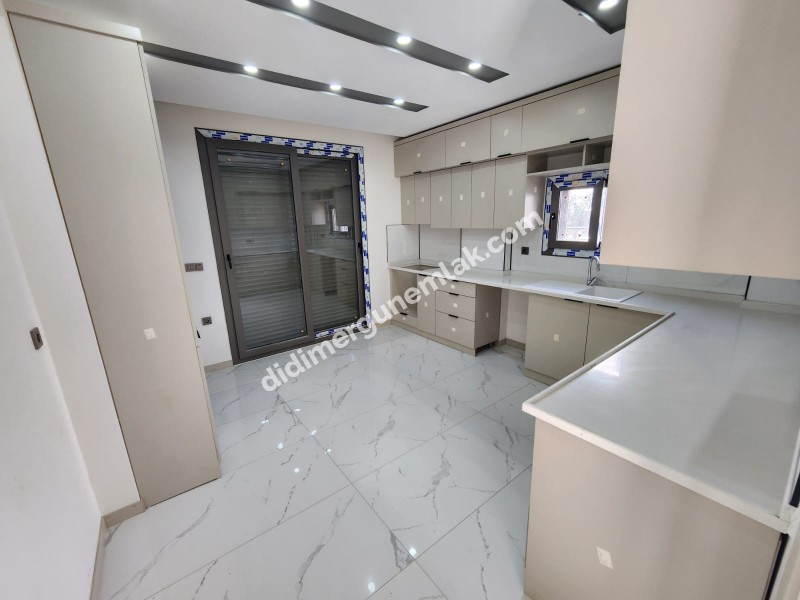 DİDİM SAĞTUR’DA DENİZE YÜRÜME MESAFESİNDE 3+1 TAM MÜSTAKİL ULTRA LÜKS | HAVUZLU | EBEVEYN BANYOLU | OTOMATİK PANJURLU | ÇİFT BALKONLU SATILIK VİLLA