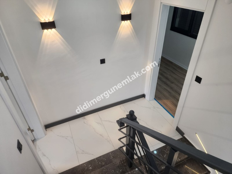 DİDİM EFELER MAHALLESİ’NDE 4+1 ULTRA LÜKS | HAVUZLU | ÖZEL OTOPARKLI | EBEVEYN BANYOLU | GÜNEŞ ALAN TERASI DENİZ MANZARALI SATILIK MÜSTAKİL VİLLA