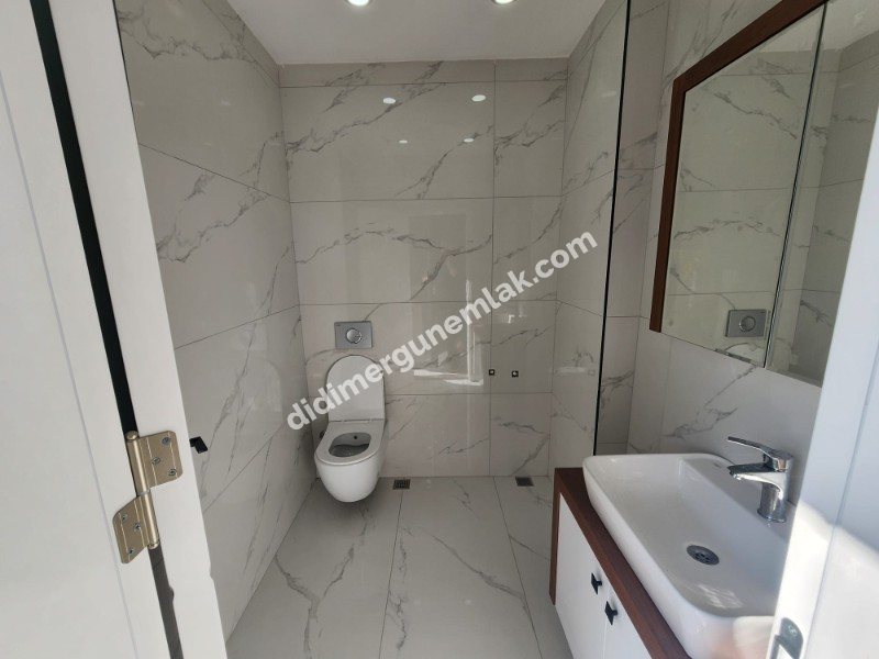 DİDİM EFELER MAHALLESİ’NDE 4+1 ULTRA LÜKS | HAVUZLU | ÖZEL OTOPARKLI | EBEVEYN BANYOLU | GÜNEŞ ALAN TERASI DENİZ MANZARALI SATILIK MÜSTAKİL VİLLA