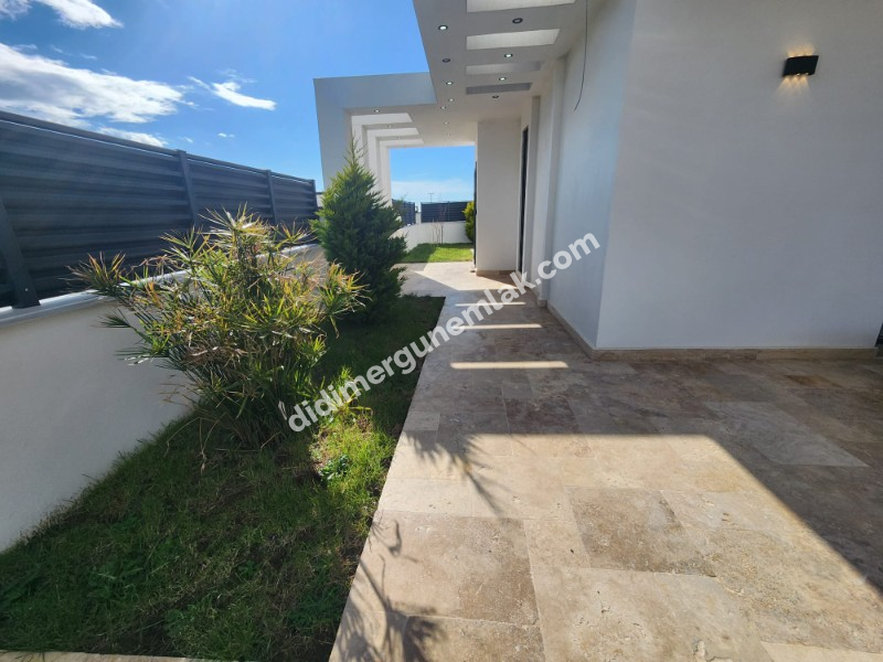 DİDİM EFELER MAHALLESİ’NDE 4+1 ULTRA LÜKS | HAVUZLU | ÖZEL OTOPARKLI | EBEVEYN BANYOLU | GÜNEŞ ALAN TERASI DENİZ MANZARALI SATILIK MÜSTAKİL VİLLA