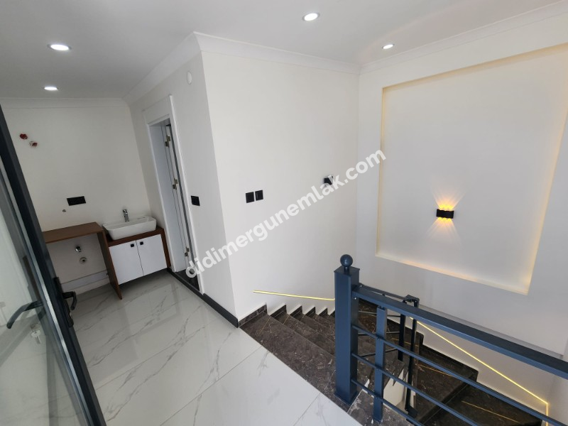 DİDİM EFELER MAHALLESİ’NDE 4+1 ULTRA LÜKS | HAVUZLU | ÖZEL OTOPARKLI | EBEVEYN BANYOLU | GÜNEŞ ALAN TERASI DENİZ MANZARALI SATILIK MÜSTAKİL VİLLA