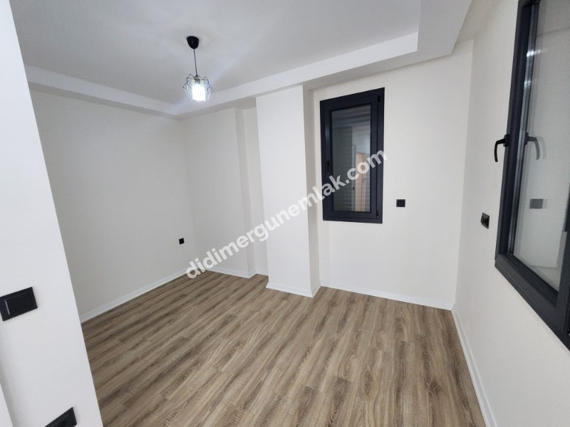 DİDİM EFELER MAHALLESİ’NDE 4+1 ULTRA LÜKS | HAVUZLU | ÖZEL OTOPARKLI | EBEVEYN BANYOLU | GÜNEŞ ALAN TERASI DENİZ MANZARALI SATILIK MÜSTAKİL VİLLA