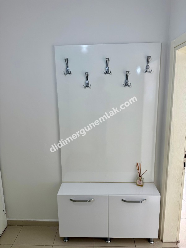 DİDİM ALTINKUM MAHALLESİ’NDE 3+1 AYRI MUTFAK FULL EŞYALI SATILIK DAİRE