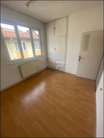GÜVENAY - ÇORUM YAVRUTURNA MAH. DİYALİZ MERKEZİ CİVARI 3+1 SATILIK DAİRE