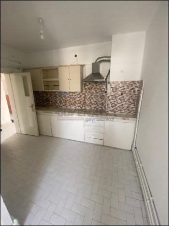 GÜVENAY - ÇORUM YAVRUTURNA MAH. DİYALİZ MERKEZİ CİVARI 3+1 SATILIK DAİRE