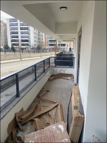 GÜVENAY - ÇORUM ULUKAVAK MAH. UBEYDİ GAZİ OKULU KARŞISI 2+1 SATILIK DAİRE