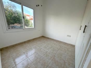 KKTC Girne Lapta The Cove Sitesi Satılık Bahçeli 2+1 Fırsat Daire