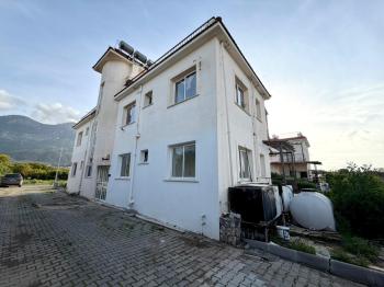 KKTC Girne Lapta The Cove Sitesi Satılık Bahçeli 2+1 Fırsat Daire