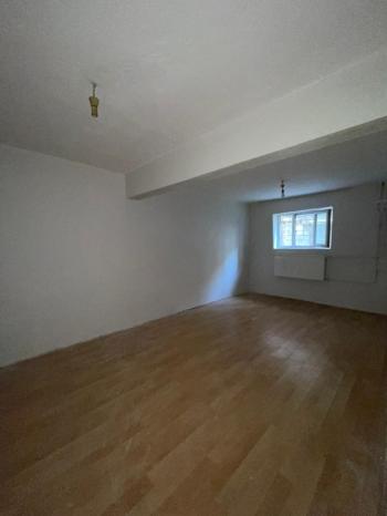 AFYON ÜÇOK EMLAKTAN DERVİŞPAŞA MAH 1+1 50M² KİRALIK DAİRE 
