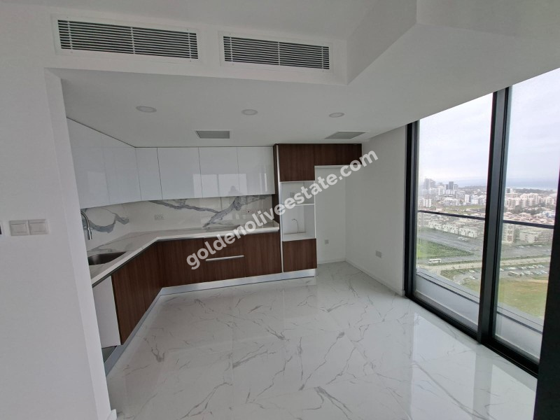 İSKEKLE LONGBEACH BÖLGESİNDE 7 YILDIZLI REZİDANS İLE OTEL KONSEPTLİ SATILIK 2+1 DAİRE