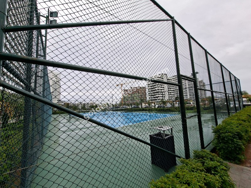 İSKEKLE LONGBEACH BÖLGESİNDE 7 YILDIZLI REZİDANS İLE OTEL KONSEPTLİ SATILIK 2+1 DAİRE