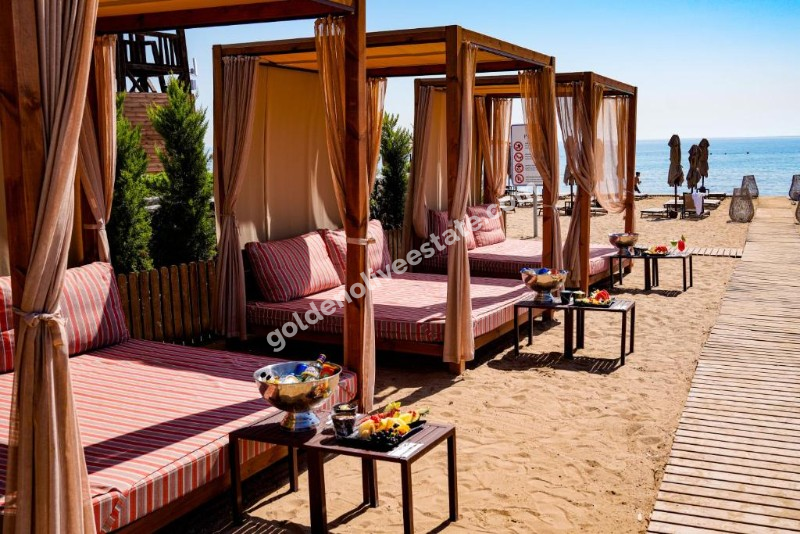 İSKEKLE LONGBEACH BÖLGESİNDE 7 YILDIZLI REZİDANS İLE OTEL KONSEPTLİ SATILIK 2+1 DAİRE