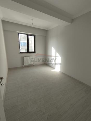 GÜVENAY - ÇORUM ULUKAVAK MAHALLESİ ÇEVRE YOLU ÜZERİ  3+1 KİRALIK DAİRE