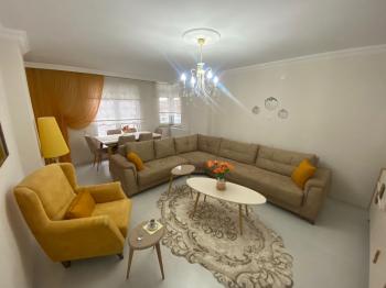 GÜVENAY - ÇORUM İKBAL IŞIKLARI OSMANCIK CADDESİ ÜZERİ 3+1 SATILIK DAİRE 