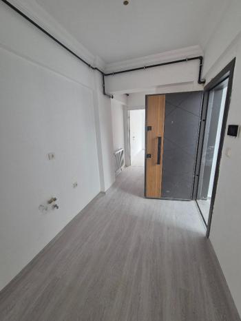 GÜVENAY - ÇORUM  ASKERLİK ŞUBE ARKASI KİRALIK 1+0 LÜKS DAİRE