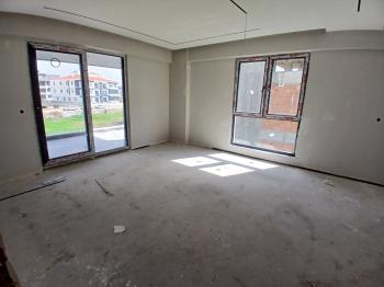 GÜVENAY - ÇORUM  ÇEPNİ MAH. KENT PARK CİVARI SATILIK 3+0 LÜKS DAİRE