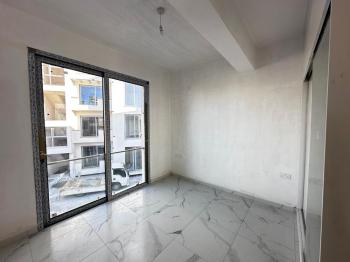 Kıbrıs Girne Lapta Bölgesinde Türk Tapulu Havuzlu Site İçerisinde Satılık 2+1 Daire