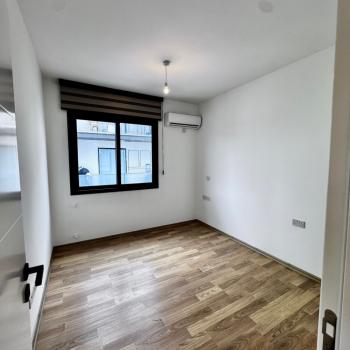 KKTC Lefkoşa Yenikent Bölgesinde Kapalı Otoparklı ve Şömineli 3+1 Kiralık Daire