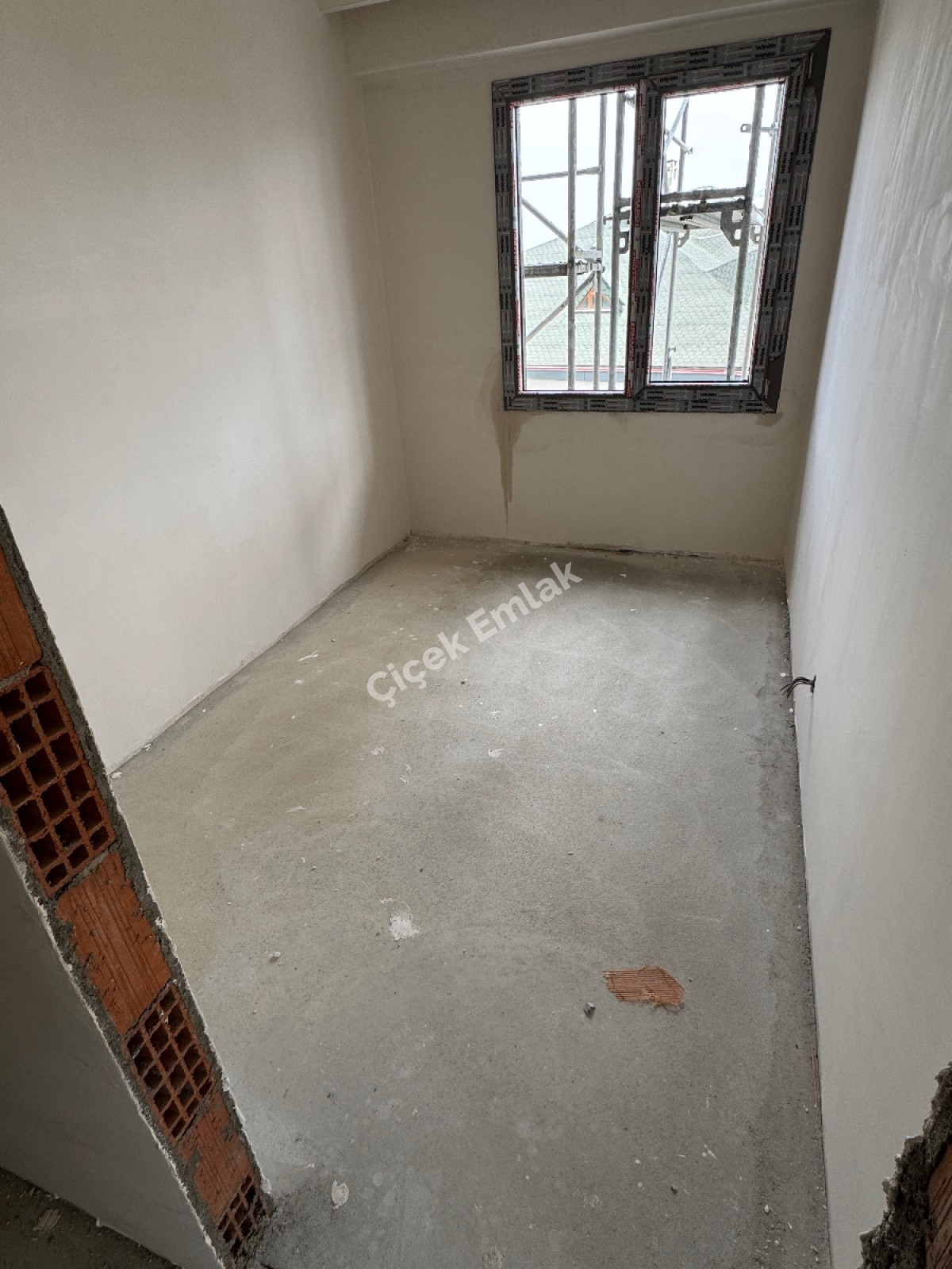 Akşemsettin'de İnşaatı Devam Eden Otoparklı Proje'de 2+1 Sıfır Satılık Daire 