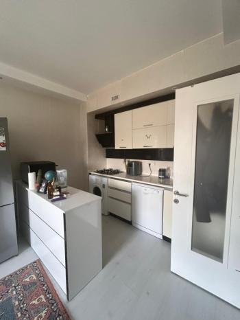 AFYON ÜÇOK EMLAKTAN SELÇUKLU MAH 1+1 60M² EŞYALI TEMİZ BAKIMLI SATILIK DAİRE 