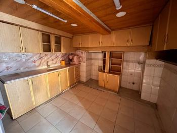 AFYON ÜÇOK EMLAKTAN FAKIPAŞA MAH 3+1 50M² MÜSTAKİL SATILIK EV 