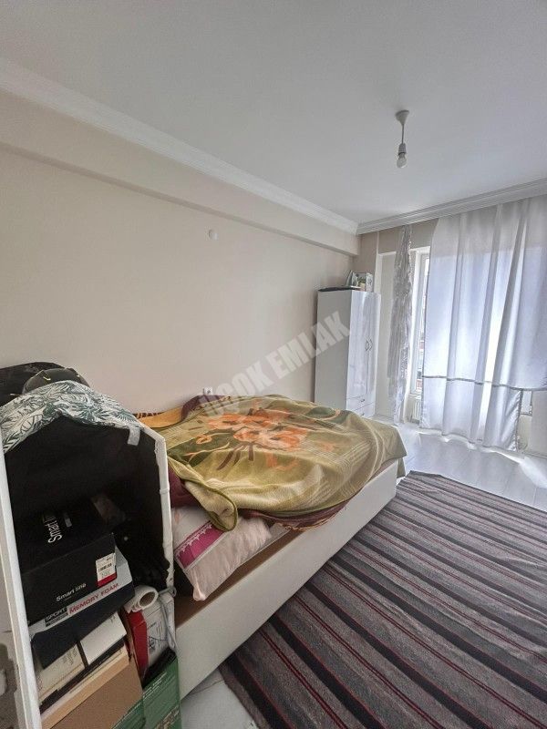 AFYON ÜÇOK EMLAKTAN SELÇUKLU MAH 1+1 60M² EŞYALI TEMİZ BAKIMLI SATILIK DAİRE 