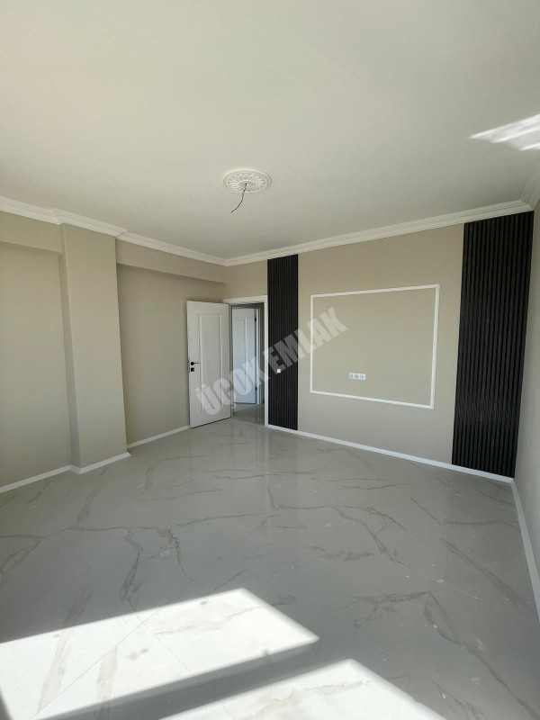 AFYON ÜÇOK EMLAKTAN FATİH MAH 3+1 115M² SIFIR SATILIK DAİRE 
