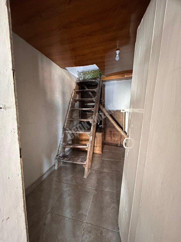 AFYON ÜÇOK EMLAKTAN FAKIPAŞA MAH 3+1 50M² MÜSTAKİL SATILIK EV 