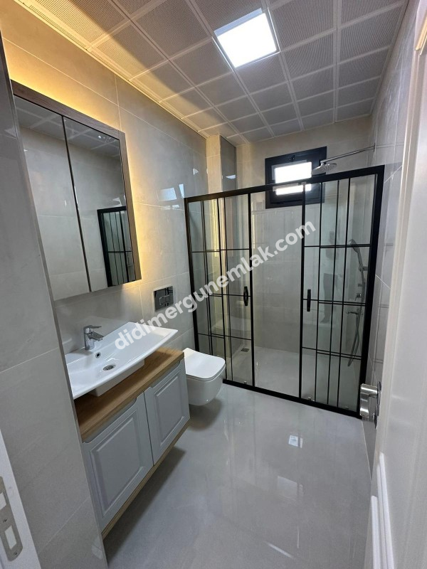  DİDİM EFELER MAHALLESİ’NDE ULTRA LÜKS 4+1 TAM MÜSTAKİL AYRI MUTFAK | AKILLI SİSTEM | HAVUZLU & OTOPARKLI KÖŞE BAŞI FIRSAT VİLLA 