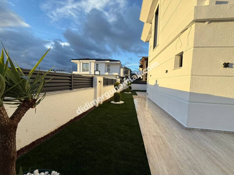  LÜKSÜN ZİRVESİ DİDİM EFELER MAHALLESİ’ NDE 4+1 | AYRI MUTFAK  |  ¬ ¬AKILLI SİSTEM & MÜSTAKİL HAVUZLU ULTRA LÜKS VİLLA