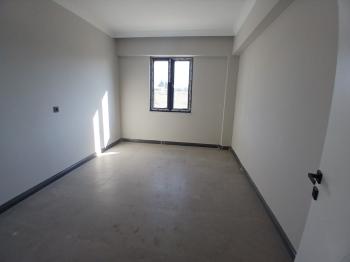 GÜVENAY - ÇORUM  ÇEPNİ MAH. KENT PARK CİVARI KİRALIK 2+1 DAİRE