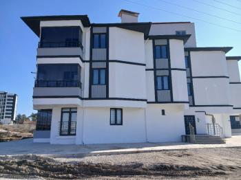 GÜVENAY - ÇORUM  ÇEPNİ MAH. KENT PARK CİVARI KİRALIK 2+1 DAİRE